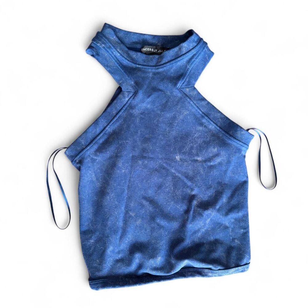Sincerely Jules unique geometric athleisure halter back top
